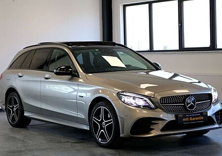 Mercedes-Benz C 300 de T-Modell AMG Line/ PANO/ACC/LEDER