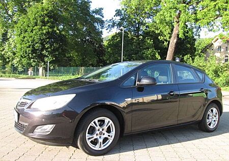 Opel Astra Astra1.4+2HAND+TÜV=01/2027+EURO5+AHK+4-TÜRIG