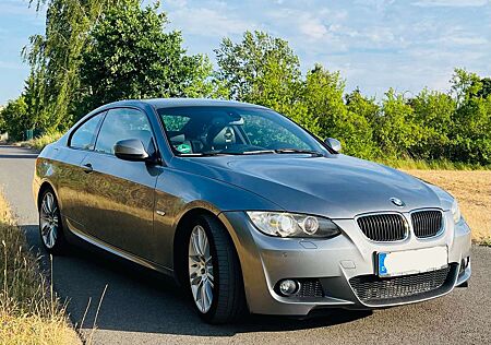 BMW 320i 320 Coupe M-Paket
