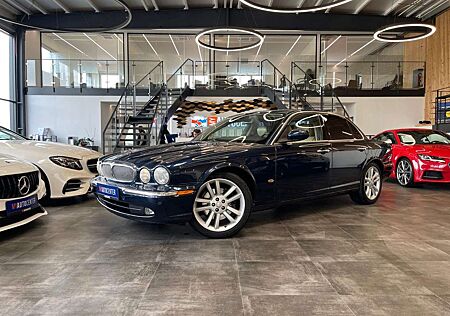 Jaguar XJ 2.7 D XJ6 Sovereign *Klima*Navi*PDC*Bluetooth