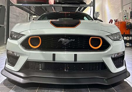 Ford Mustang Fastback 5.0 Ti-VCT V8 Aut. MACH1