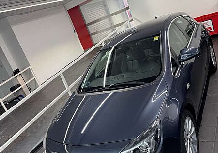 Opel Astra Cosmo