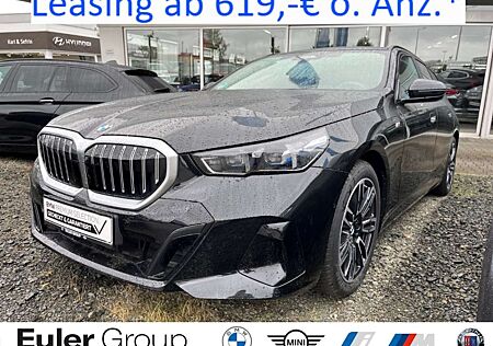 BMW 520 d xDrive Tour M Sport AHK Pano H/K StandHzg Travel