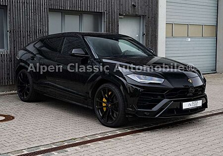 Lamborghini Urus 4.0 V8 B&O, Akrapovic, Lenkradheizung, HUD