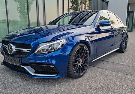 Mercedes-Benz C 63 AMG Performance 19' Drivers Pano Burmester
