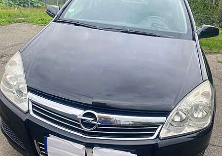 Opel Astra Edition