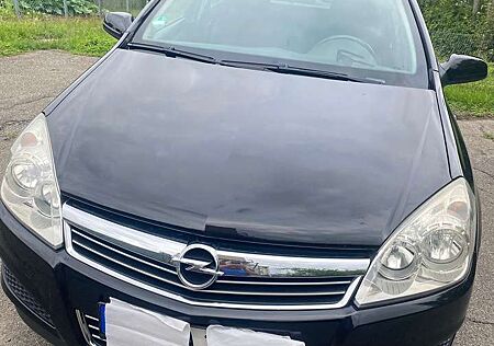 Opel Astra Edition
