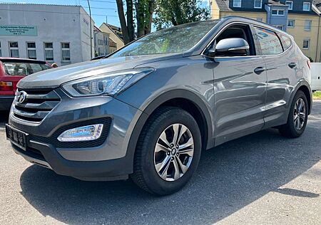 Hyundai Santa Fe Trend 2WD