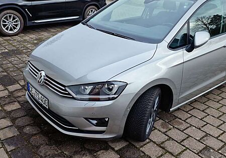 VW Golf Sportsvan Volkswagen Comfortline BM Techn. 1.4 TSI 92 KW, AHK, SOUND, active lightning SYSTEM, Navi, Parklenk System