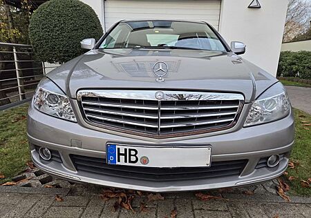 Mercedes-Benz C 180 Kompressor Elegance, AHK, erster Hand !