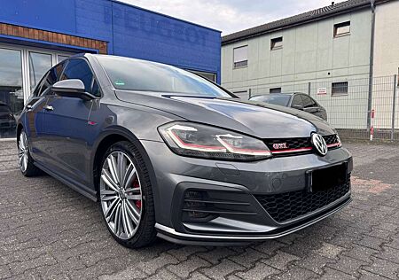 VW Golf Volkswagen VII GTI Performance*LED*ACC*DYNAUDIO*KAMERA