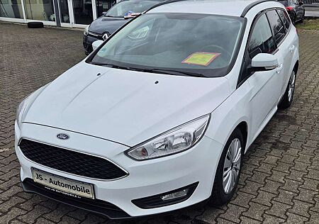 Ford Focus TURNIER 1,5TDCI KLIMA NAVI PDC ALLWETTER 1HD