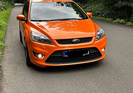 Ford Focus Fließheck 3-Türer 2.5 ST