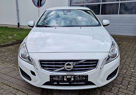 Volvo S60 T3 Powershift