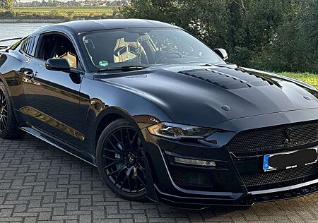 Ford Mustang Fastback 5.0 V8 Coupé