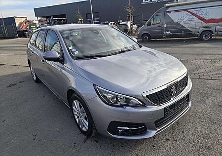 Peugeot 308 Allure/1 Jahr Garantie/ 1.Hand 81 kW (110 PS), ...