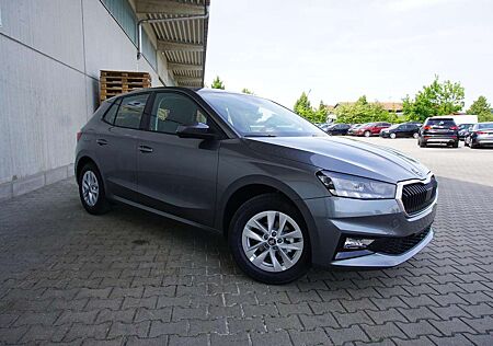 Skoda Fabia 1.0TSI Navi/MirrorLi Kamera SHZ Tempomat