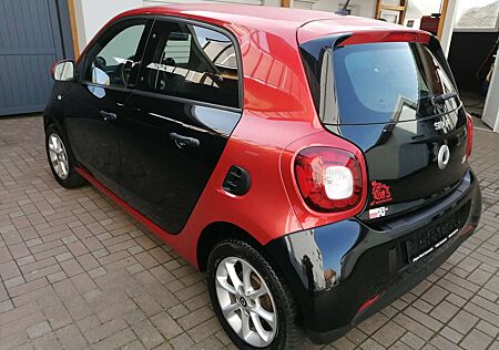 Smart ForFour Basis 66 kW Klimautomatik+Sitzheizung+Tempomat