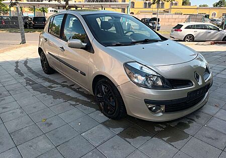 Renault Clio 1.2 16V TCE Edition Dynamique