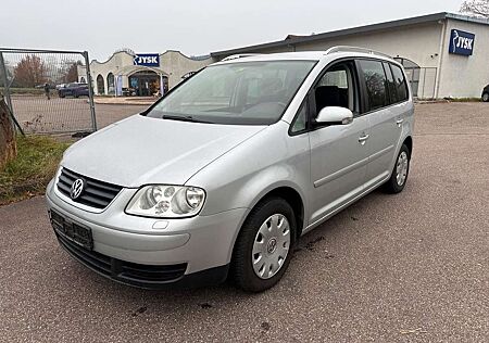 VW Touran Volkswagen Trendline/7-Sitzer/Automatik/1,6 Benzin