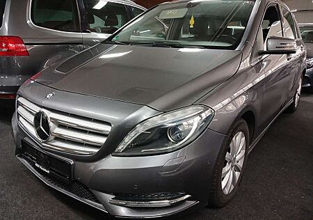Mercedes-Benz B 180 AHK LED NAVI AUTOMATIK