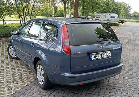 Ford Focus Turnier 1.6 16V Trend