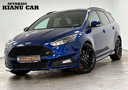 Ford Focus Turnier ST.NAVI.LED.LEDER.SHZ.KLIMAAUTO