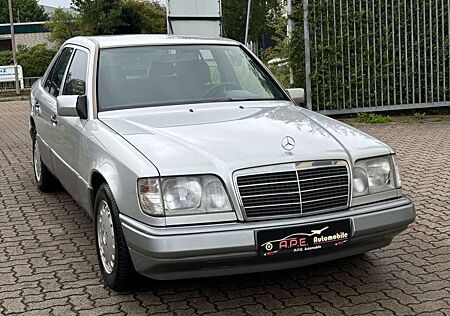 Mercedes-Benz E 280 Limo W124 1 Hand Tüv/Au NEU