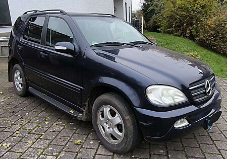 Mercedes-Benz ML 270