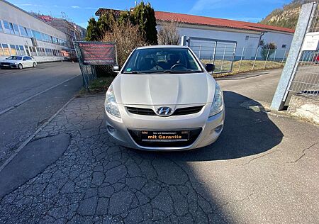 Hyundai i20 1.2 Classic Klima Tüv Neu Service Neu