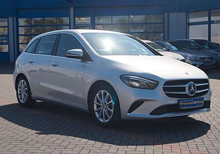 Mercedes-Benz B 220 4Matic *Kamera*LED*AHK schwenkbar*