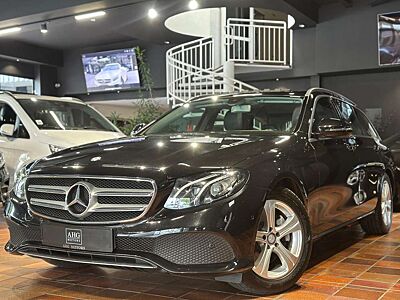 Mercedes-Benz E 250 T 2x AVANTGARDE GLASDACH KAMERA AMBIENTEBELEUCHTUN
