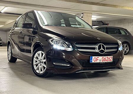Mercedes-Benz B 180 *Garantie*Navi*SHZ*Service NEU!