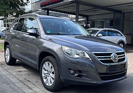 VW Tiguan Volkswagen 1.4 TSI Team BMT/Keyless/NAVI/PDC/SHZ/KAM