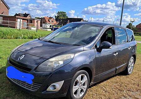 Renault Grand Scenic dCi 130 FAP Dynamique