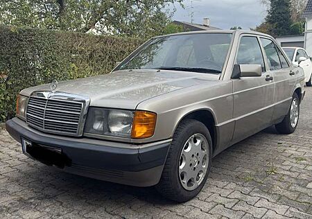 Mercedes-Benz 190 E 2.0