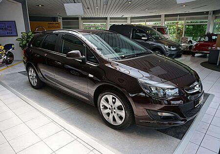 Opel Astra J ST Style KLIMAAUTOAMTIK, SITZHEIZUNG, BC