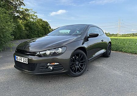 VW Scirocco Volkswagen 2.0 TSI DSG Match