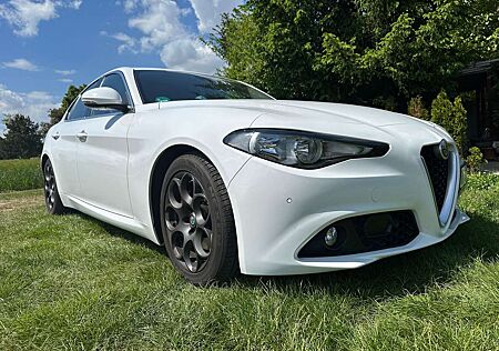 Alfa Romeo Giulia Super