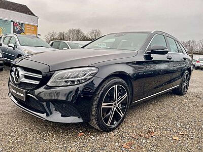 Mercedes-Benz C 300 DE T9G-TRONIC*LED*AHK*RFK*ABSTAND TEMPOMAT*CARPALY