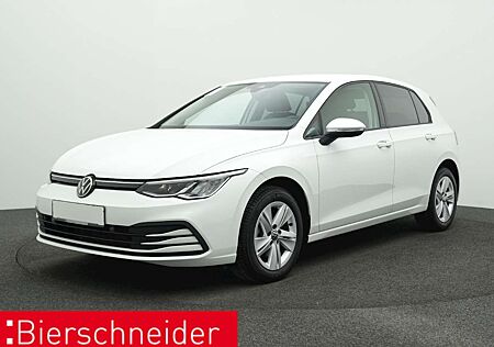 VW Golf Volkswagen 8 1.5 eTSI DSG Life NAVI KAMERA LED ACC SHZ