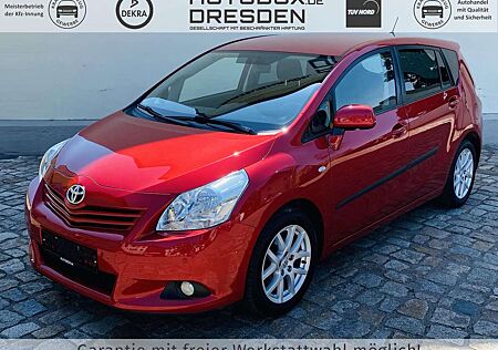 Toyota Verso 1.8 Travel +AHK+BT+CAM+NAVI+