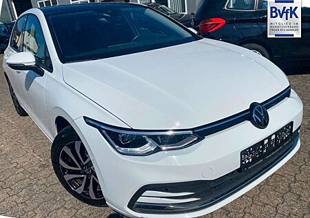 VW Golf Volkswagen VIII Lim. Active PanoramaSSD, Ahk, TopPaket