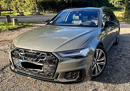 Audi A6 Avant S line 55 TFSI e quattro 367PS tronic