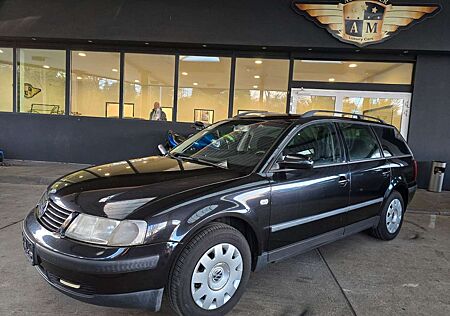 VW Passat Variant Volkswagen 1.8 T Highline Variant