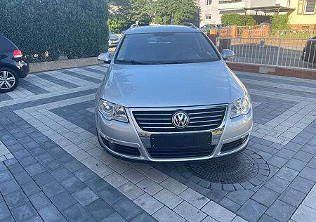 VW Passat Variant Volkswagen Highline