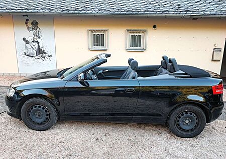Audi A3 Cabriolet Attraction/SCHECKHEFT/1.HAND