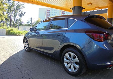 Opel Astra 1.4 Turbo Exklusiv 103kW Automatik/1.J.Gew
