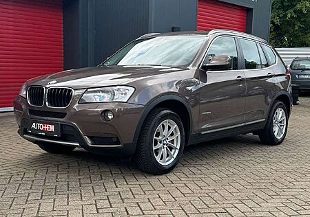 BMW X3 xDrive 20 d X Line Xenon AHK Navi Leder SHZ
