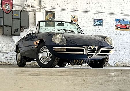 Alfa Romeo Spider Duetto 1750 Veloce